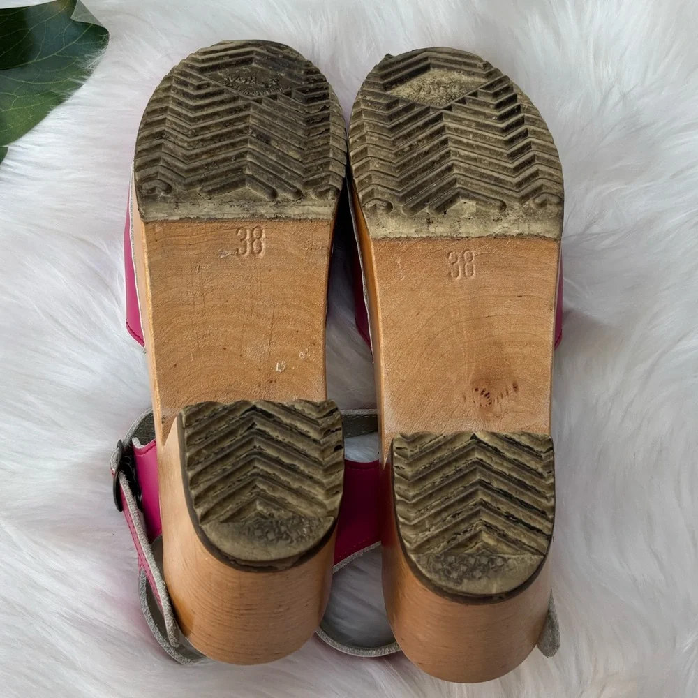 Sven Vollsjo Leaf Punch Clog Ankle Strap Fuchsia - Picture 7 of 10